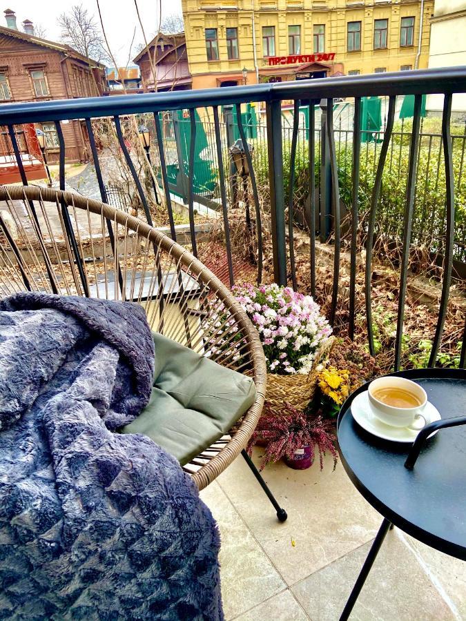 Romantic Apartment On Andriivskyi Kiev Buitenkant foto
